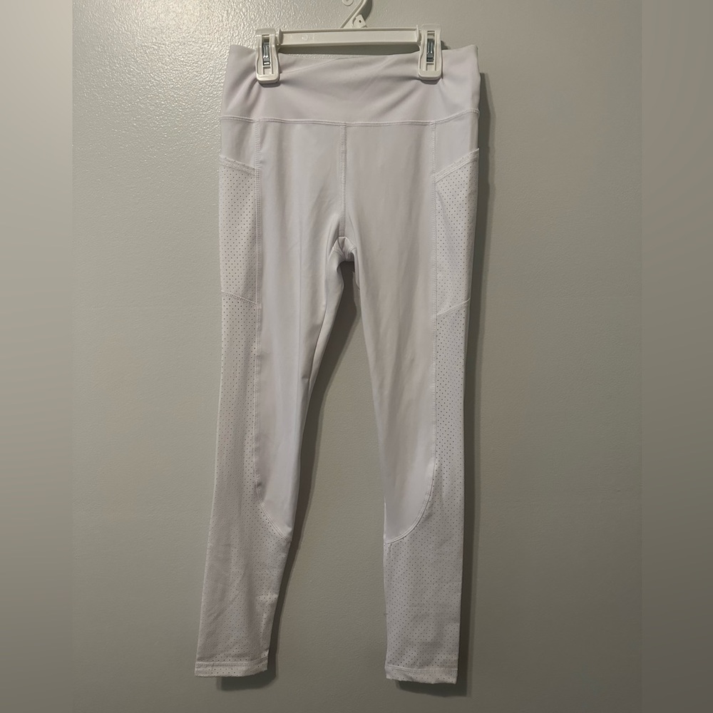 WHITE Leggings- SIZE MEDIUM